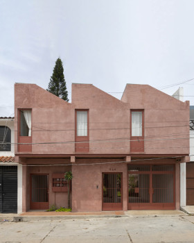 Student Studies 46B / Carmelina & Aurelio Taller de Arquitectura