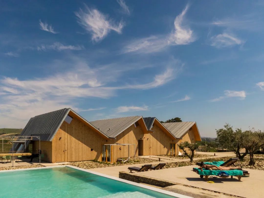 广州首个电摩营地丨中国广州丨勾勾手设计网-18