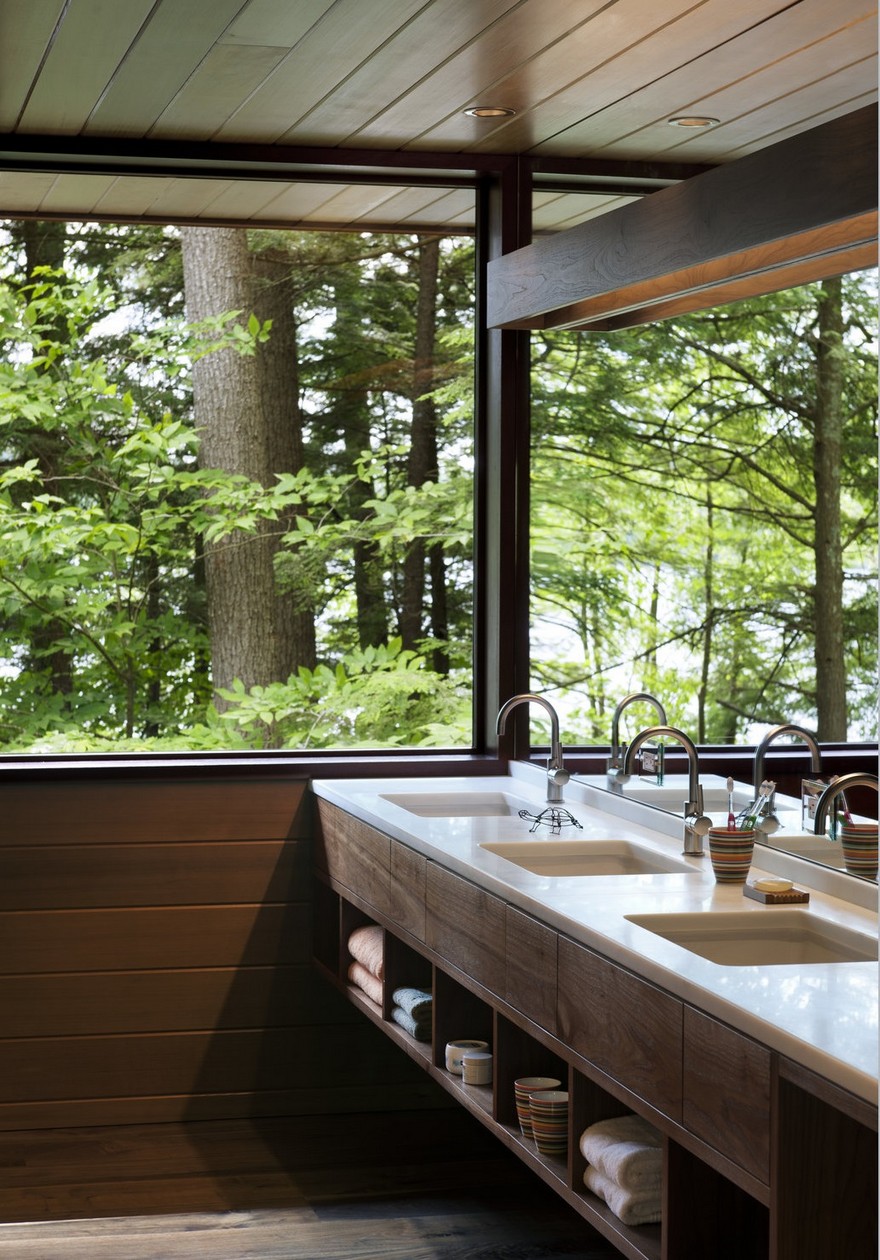 Lakeside Camping in New Hampshire Designed For Three Generations-27