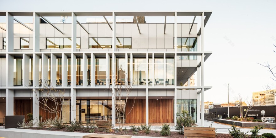 巴塞罗那新殡仪馆(Tanatorio de Sancho de Ávila)-20