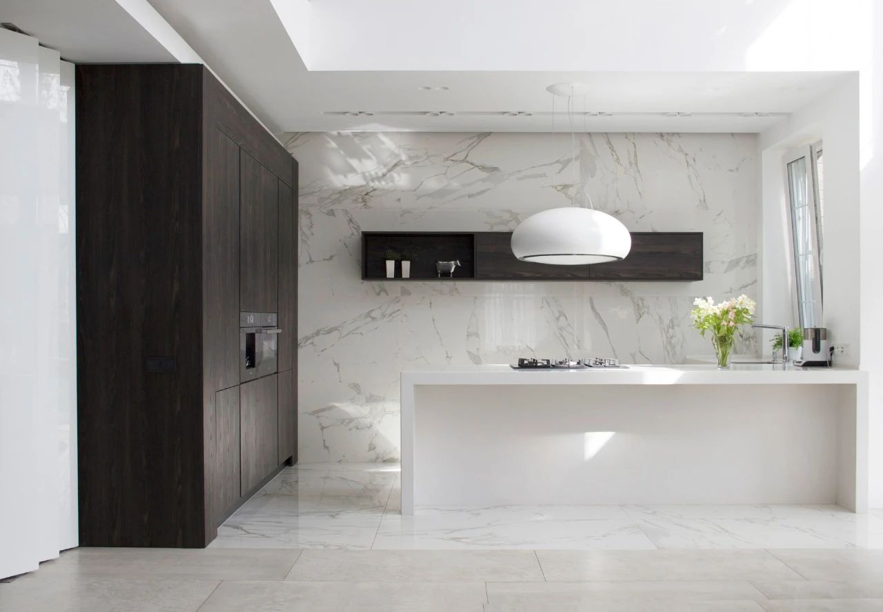 自然光线与木质元素的诗意平衡丨Artem Babayants 工作室-19