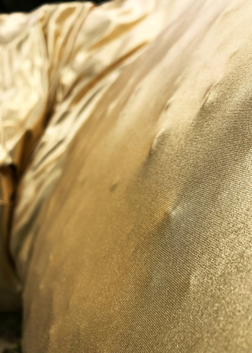 BLASST 公共长椅 | 金色泡沫的街头艺术-19