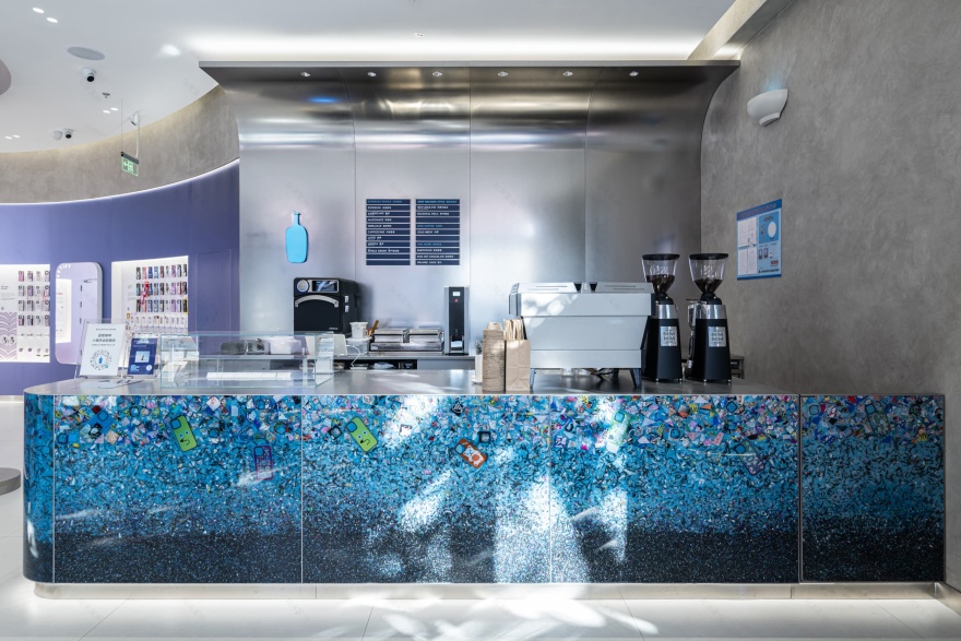 CASETiFY STUDiO迪士尼小镇店丨中国上海丨hcreates(设计总监Hannah Churchill等)-20