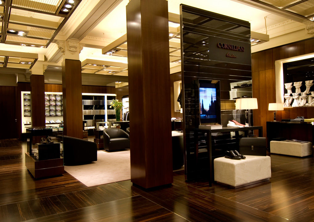 CORNELIANI BOUTIQUE1 Minotti-0