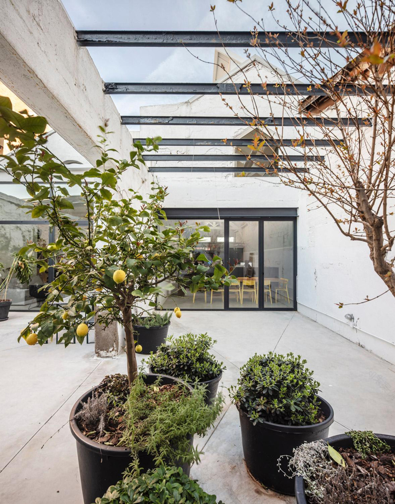 Isern & Associats旧工业厂房改造新办公室丨西班牙巴塞罗那丨Isern & Associats建筑工作室-9