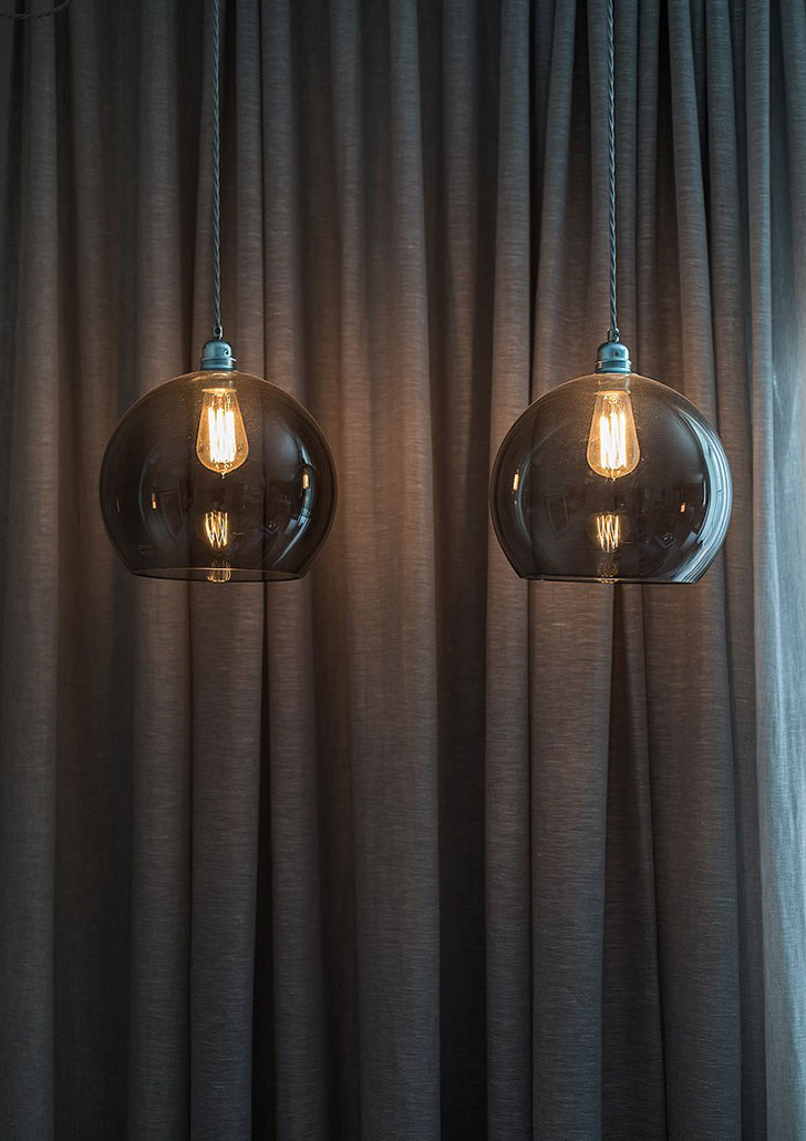 瑞典 96 平米黑白优雅公寓 | 简约风格的艺术呈现-4