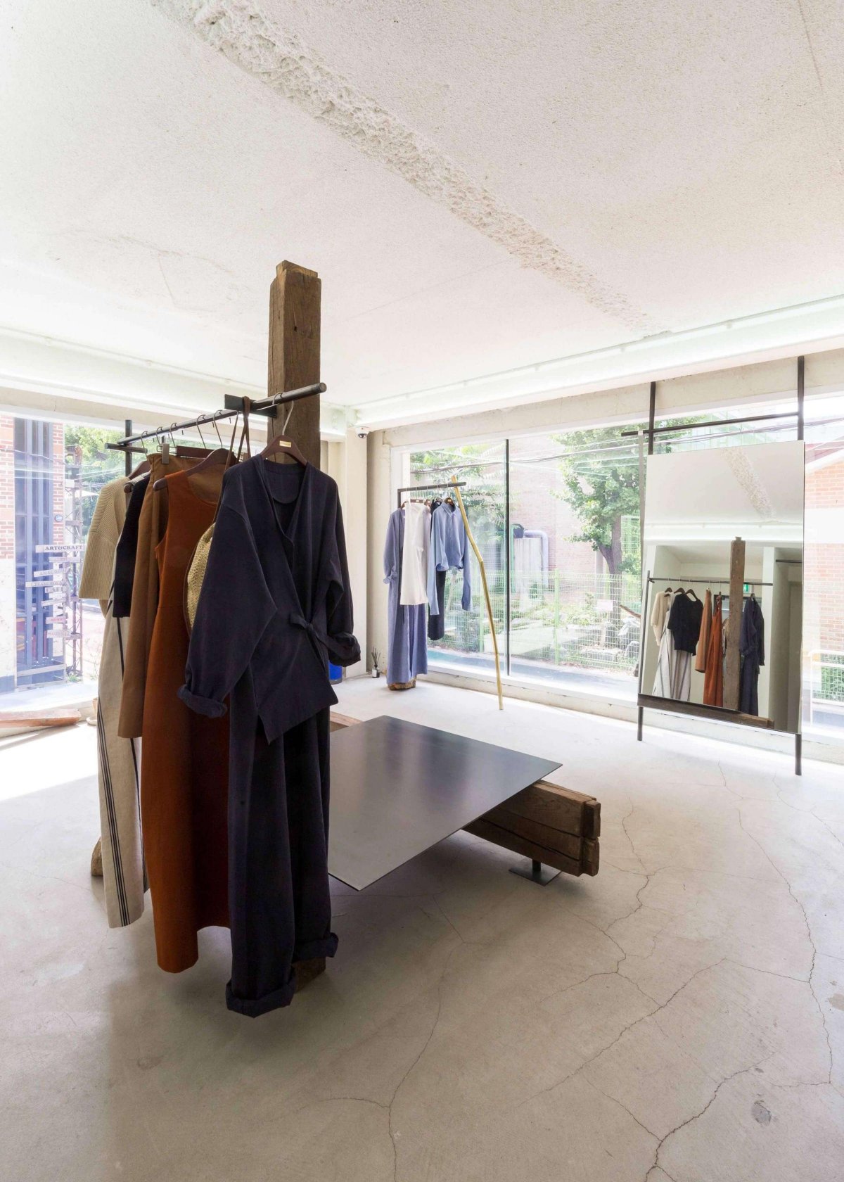 Le 17 Septembre Showroom_files丨Studio Unravels-0