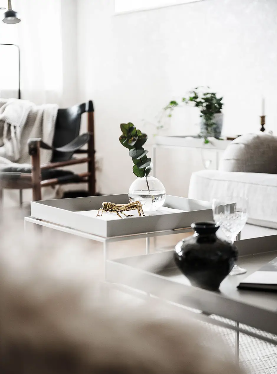 温馨封闭式观景阳台设计-5