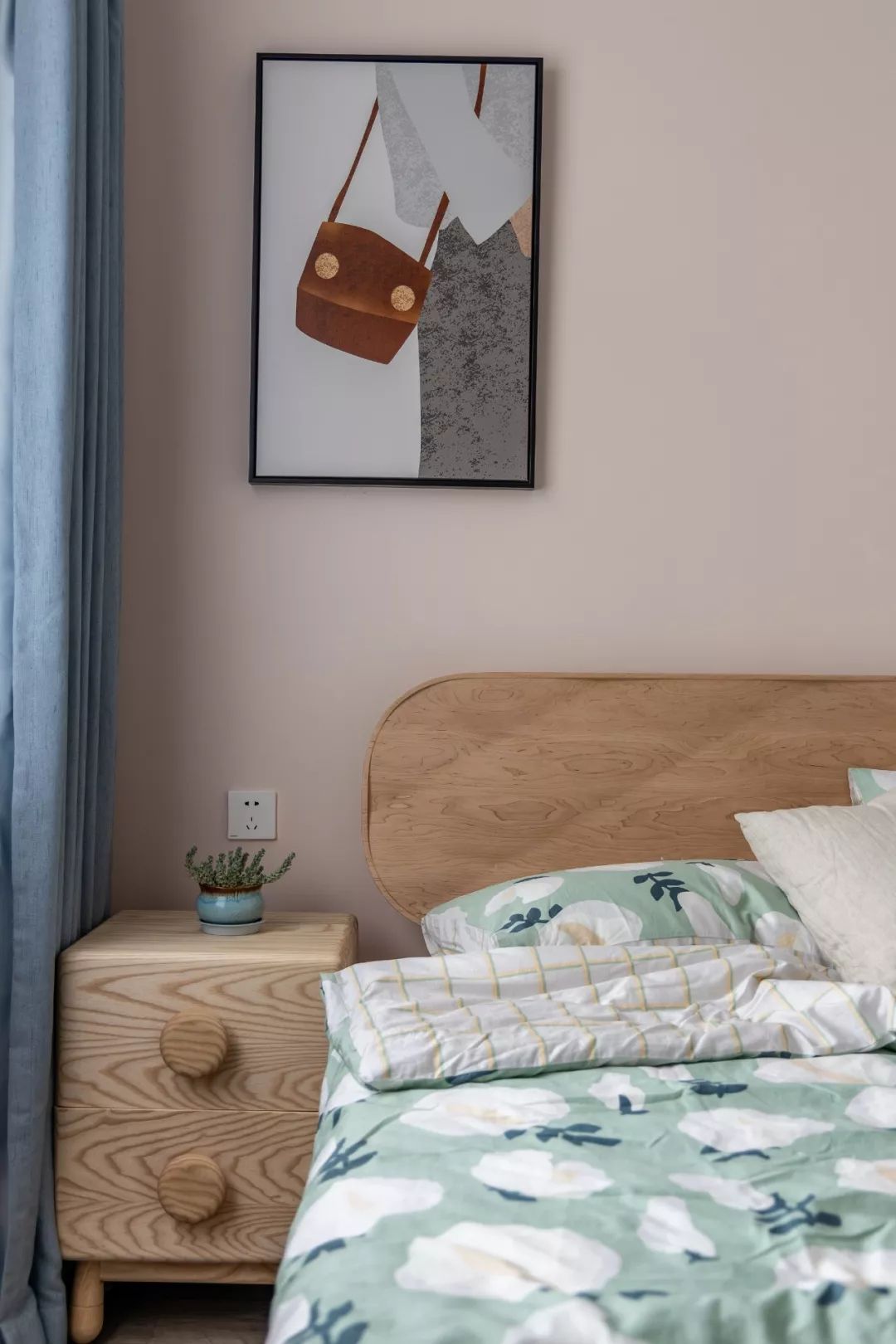 137㎡三口之家,温馨设计融入阳台、投影仪与衣帽间-45