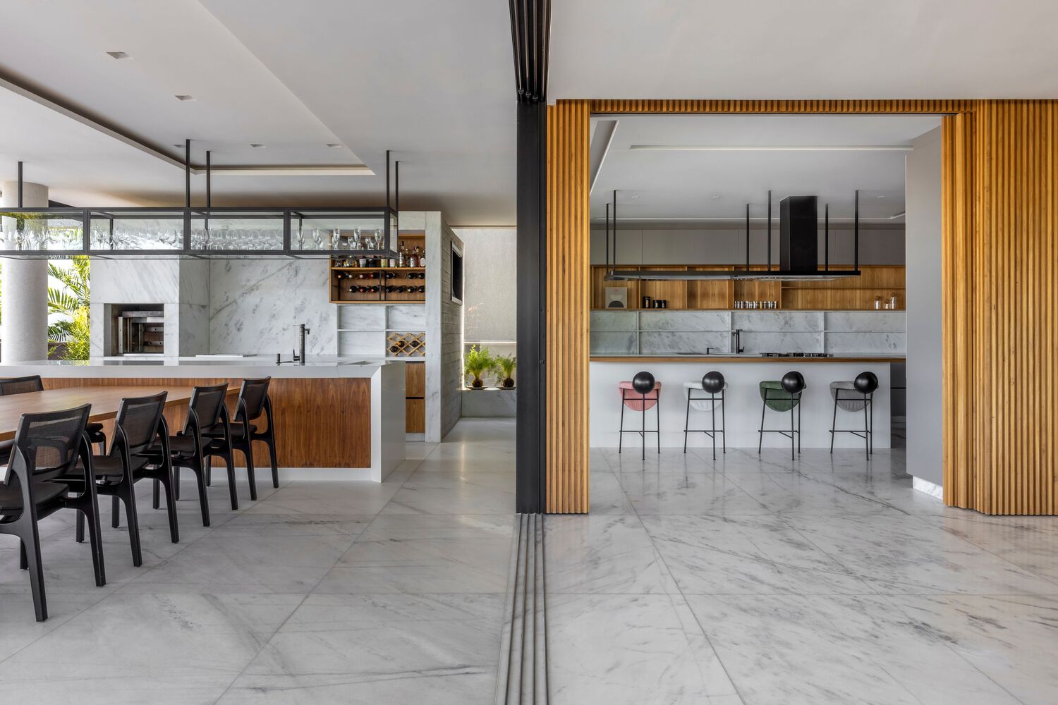 Leo Romano 的优雅 pleated House-24