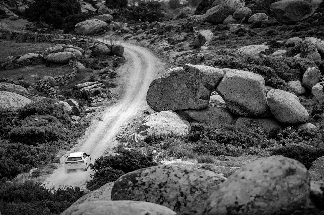 梦幻的仲夏夜之梦 | 新 A 级奔驰在提诺岛-11