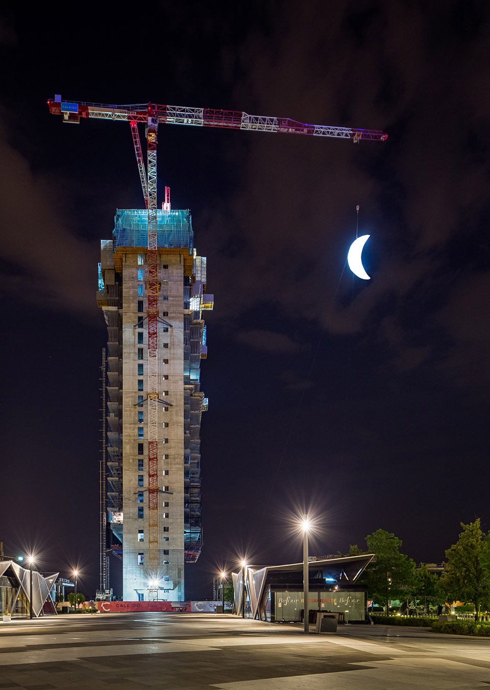 月亮 & 城市艺术装置,马德里-8