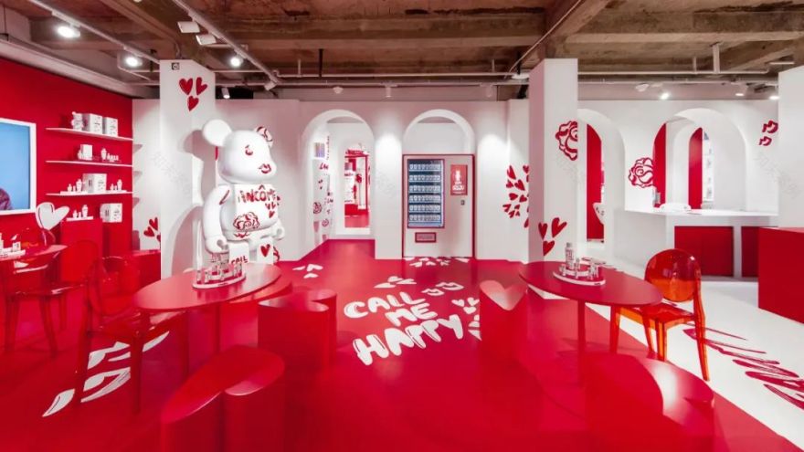 兰蔻 X BERBRICK 联名「潮妆快闪店」丨中国上海丨米尚丽零售设计网-10