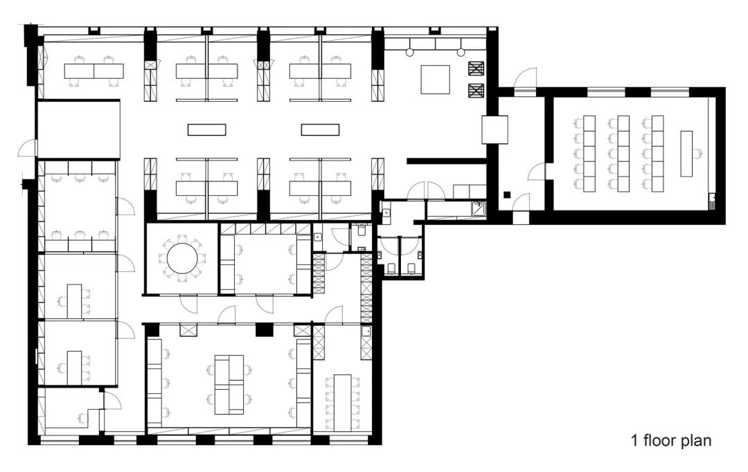 乌克兰建筑材料公司办公室 | 混凝土与马赛克的粗狂魅力-44