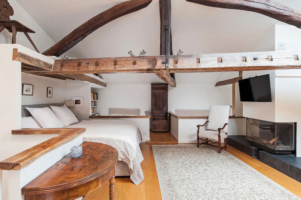 迷人的白色阁楼可俯瞰巴黎的圣心大教堂-17