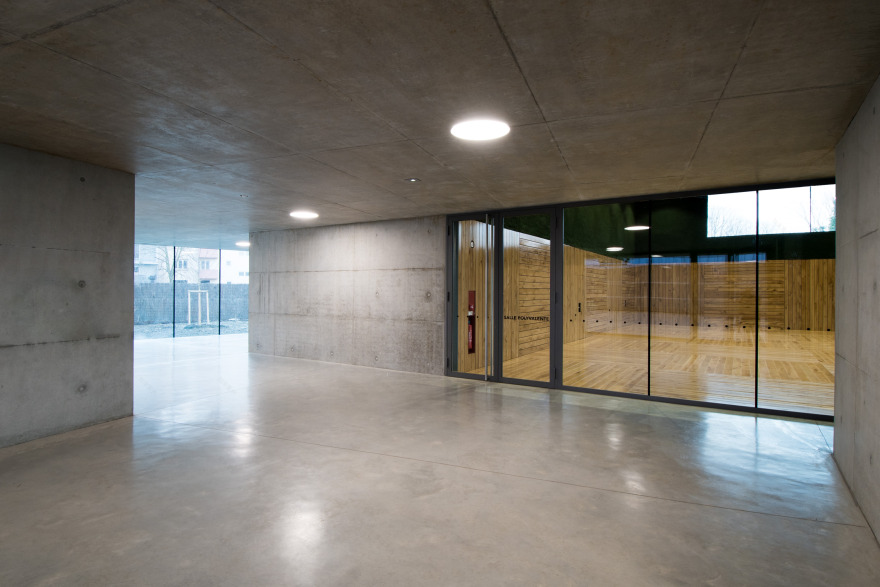 法国斯特拉斯堡“人权”体育馆,绿色环保与人文融合的设计-15