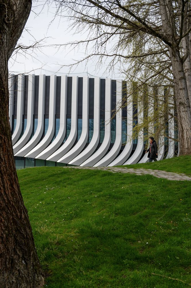 慕尼黑奥林匹克公园内新竞技场 SAP 花园项目丨德国慕尼黑丨3XN 与 CL MAP 和景观建筑师 Latz + Partner-17