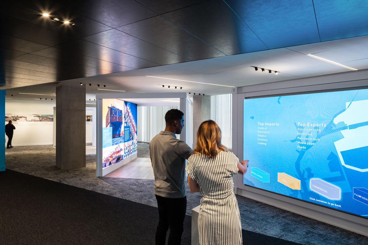 Congressman Alan Lowenthal Trade & Education Center, Long Beach, CA | Oculus Light Studio-5