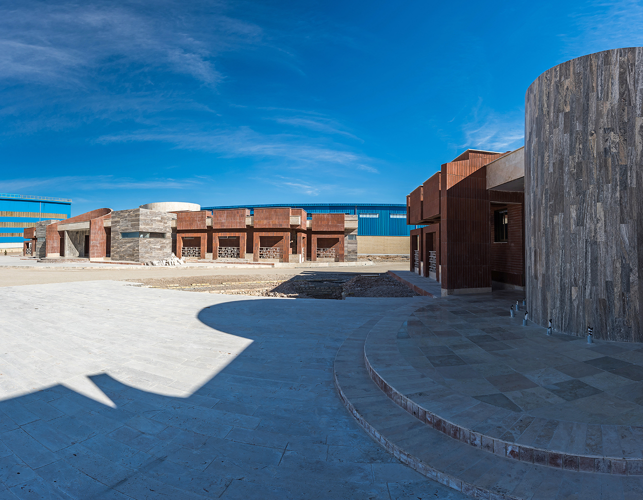 萨尔马德钢铁公司·食堂和更衣室-47