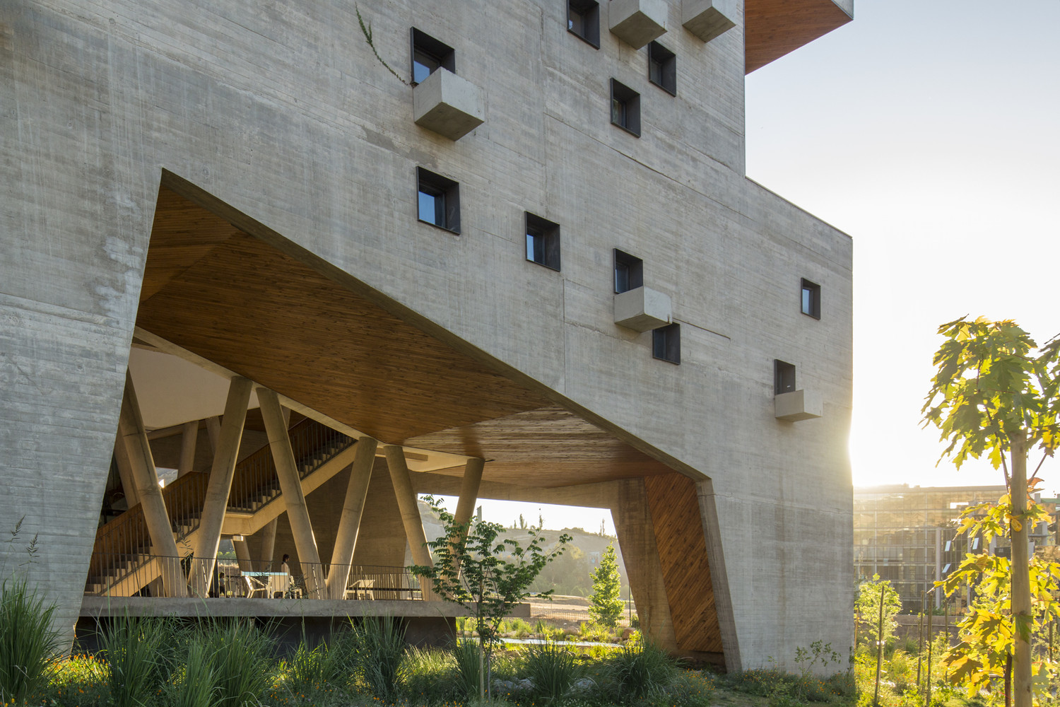 School of Economics and Business Diego Portales University  Rafael Hevia + Rodrigo Duque Motta + Gabriela Manzi-65