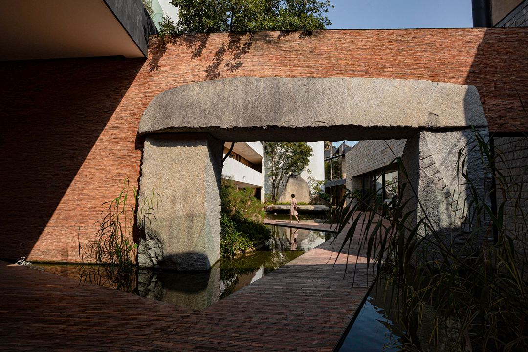 由心城市艺术会客厅丨中国丨闻非建筑设计-27