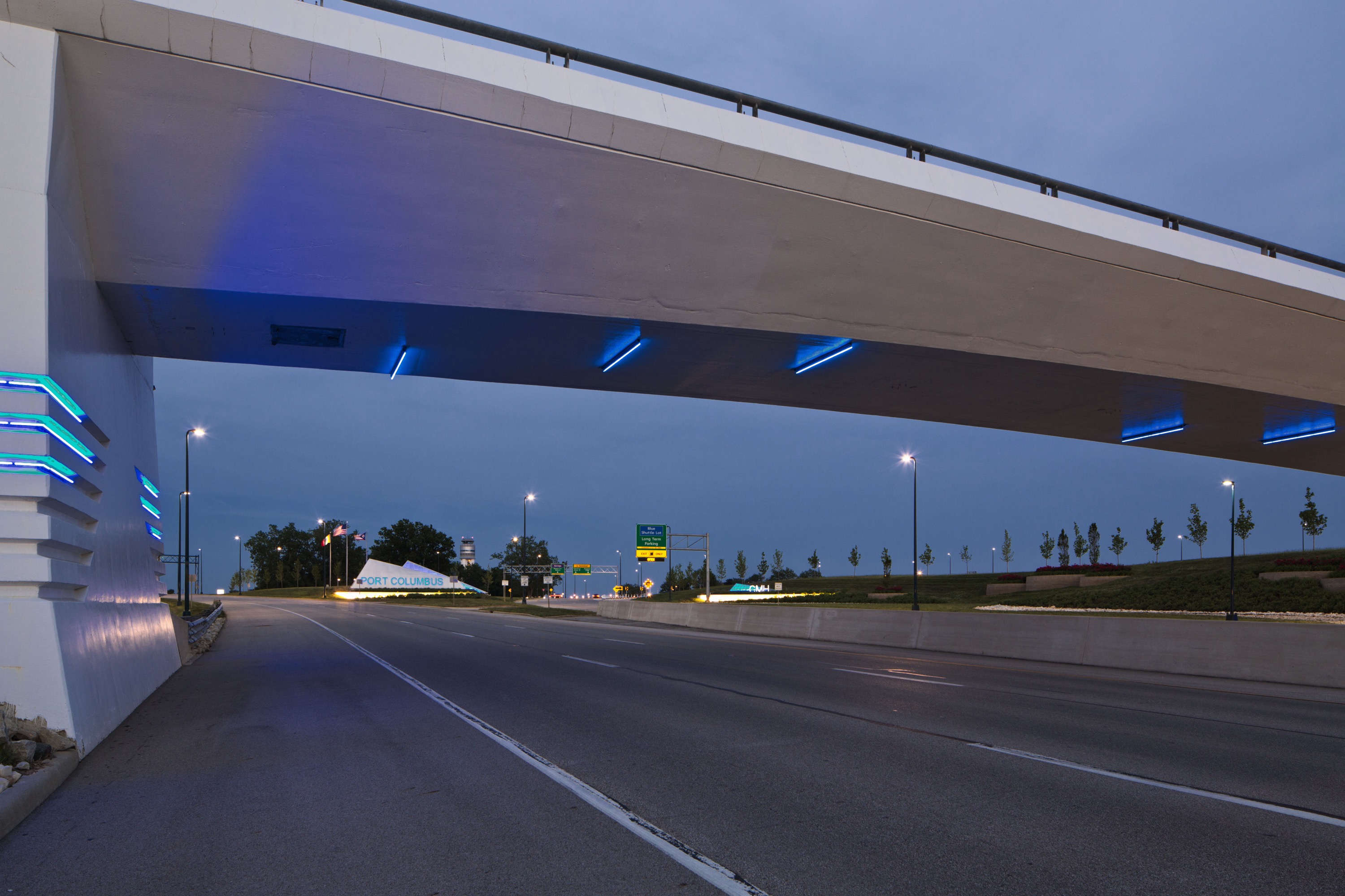 John Glenn Columbus International Airport Gateways | EDGE Landscape Architecture, Urban Design, Planning-4