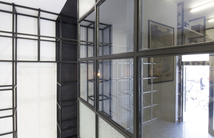 黑白极简双色纹身店-26