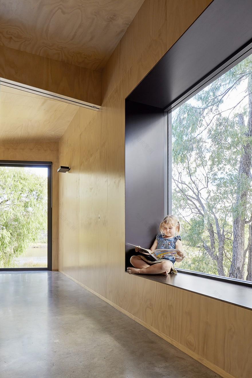 Holiday Beach House on Untouched, Undulating Land in Quindalup, Western Australia-13