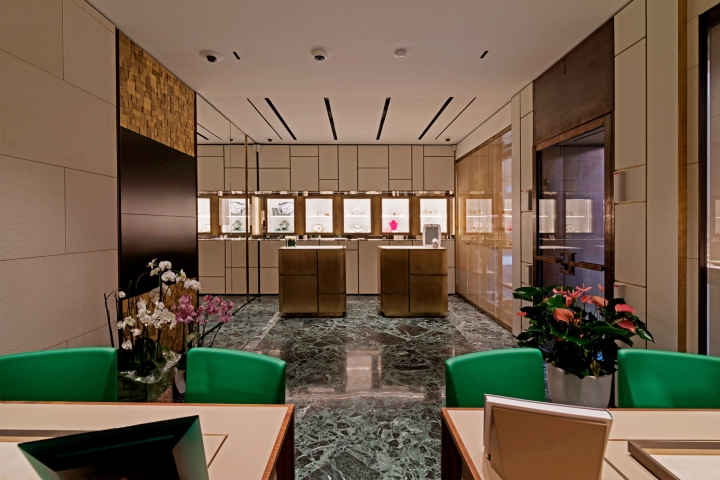 Errani Role· 店-10