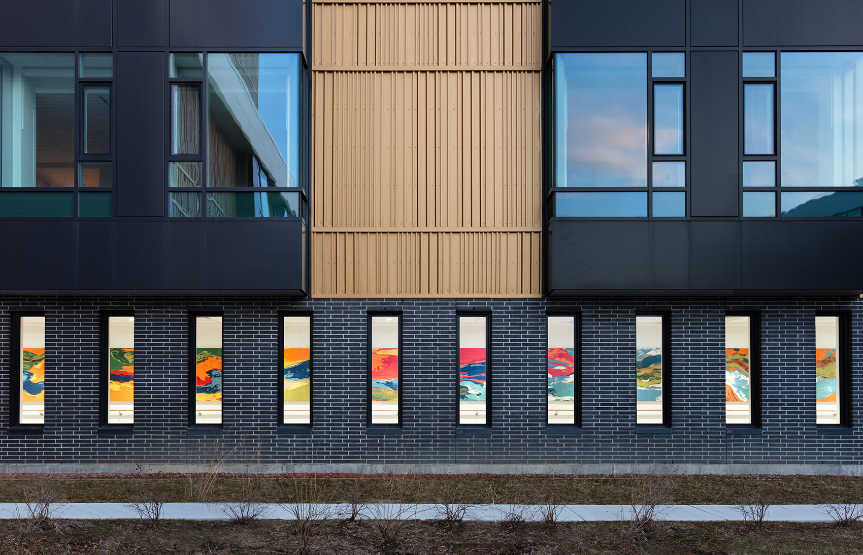 Le cycle du présent装饰壁画，加拿大 / Yechel Gagnon-32