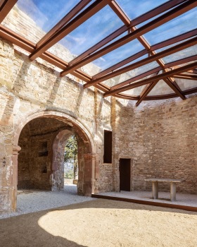 圣埃斯特韦教堂修复项目丨西班牙巴塞罗那丨SANTAMARIA ARQUITECTES