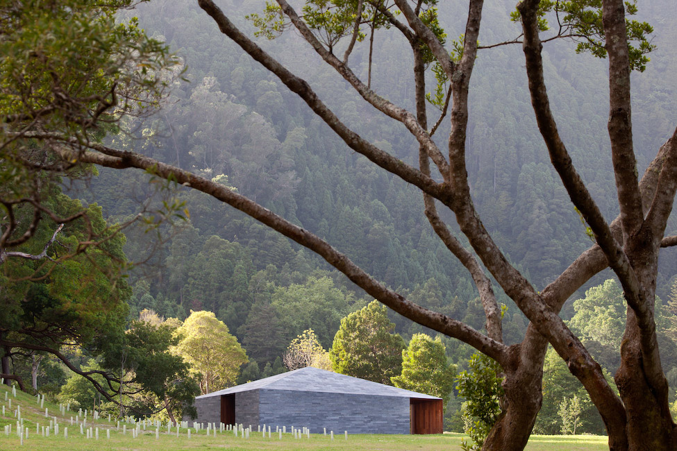 湖畔双砾，葡萄牙 / Aires Mateus-48