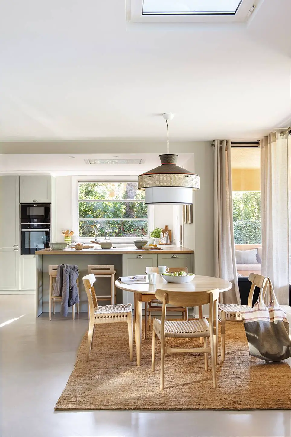 巴塞罗那海景别墅 | 尽享美景与舒适-6