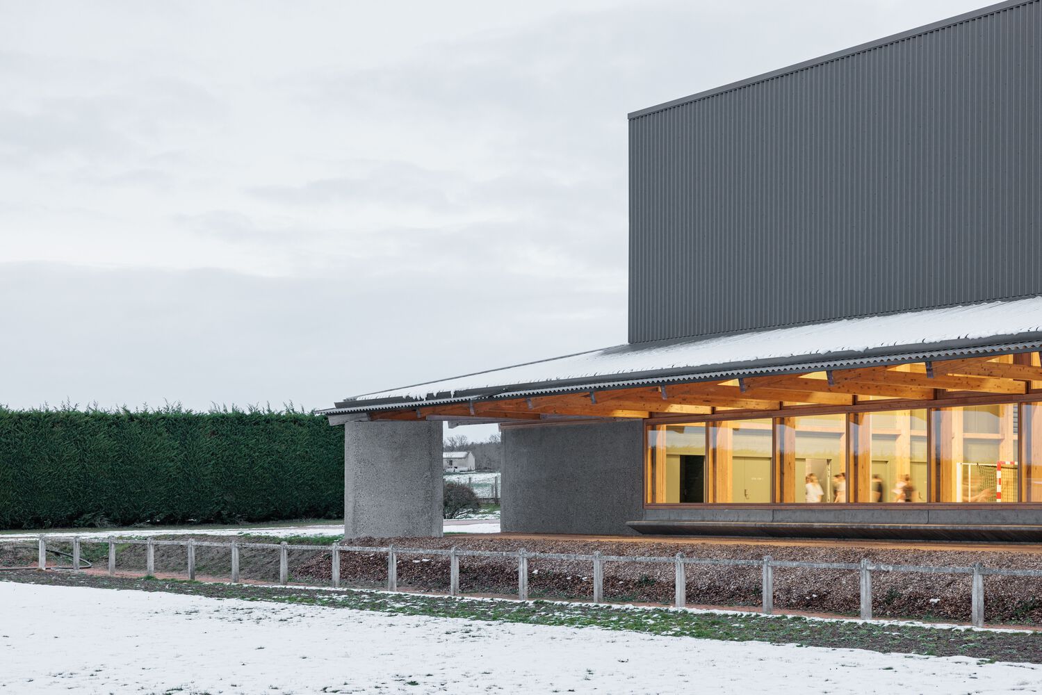 法国体育文化大厅丨连接建筑-19