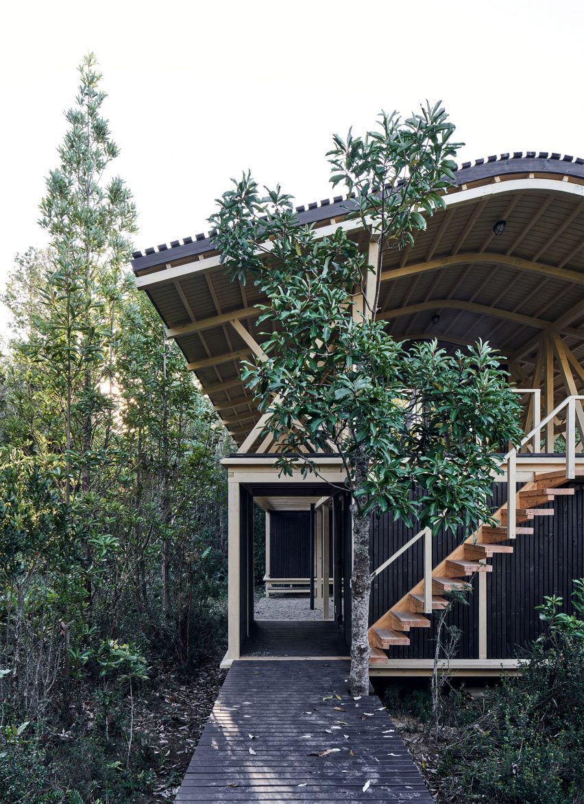 智利岛屿上的木质渔舍-6