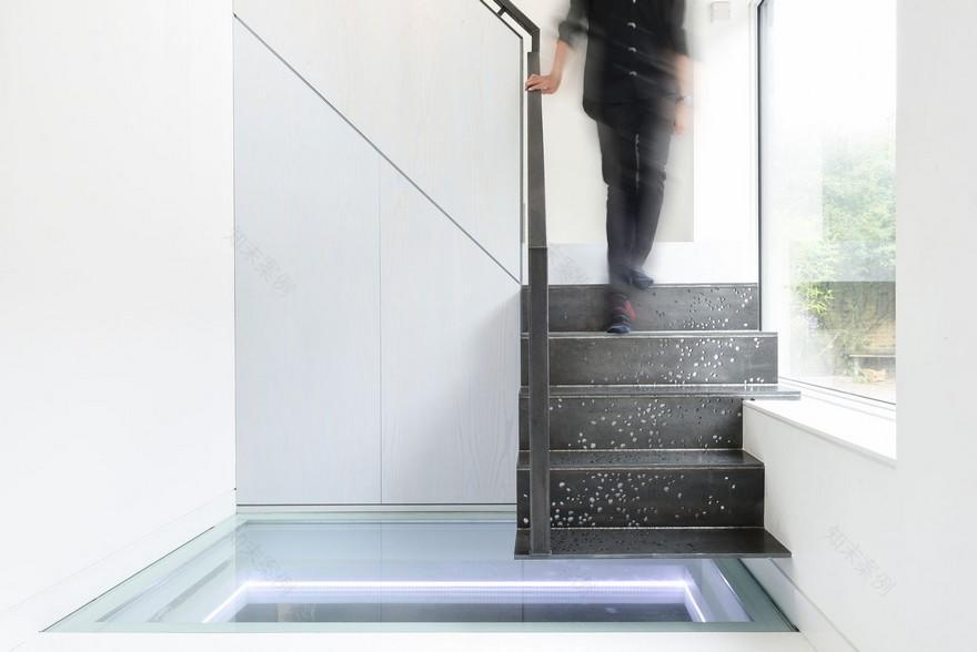 Radical Refurbishment of a Mid-Terrace Property in West London-6