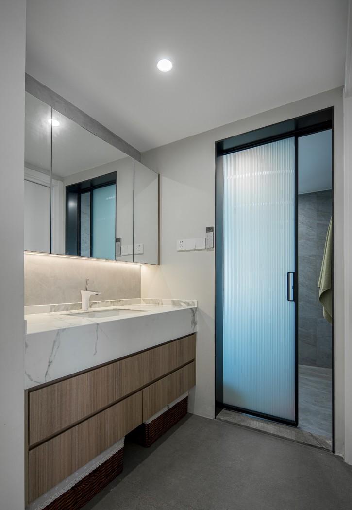 平层诗意栖居 | 灰阶 X 木色打造舒适五口之家-43