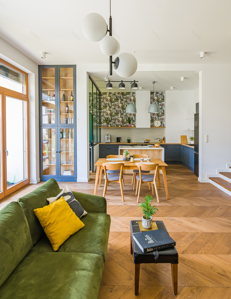 华沙适合2+1家庭的多彩公寓丨波兰华沙-11