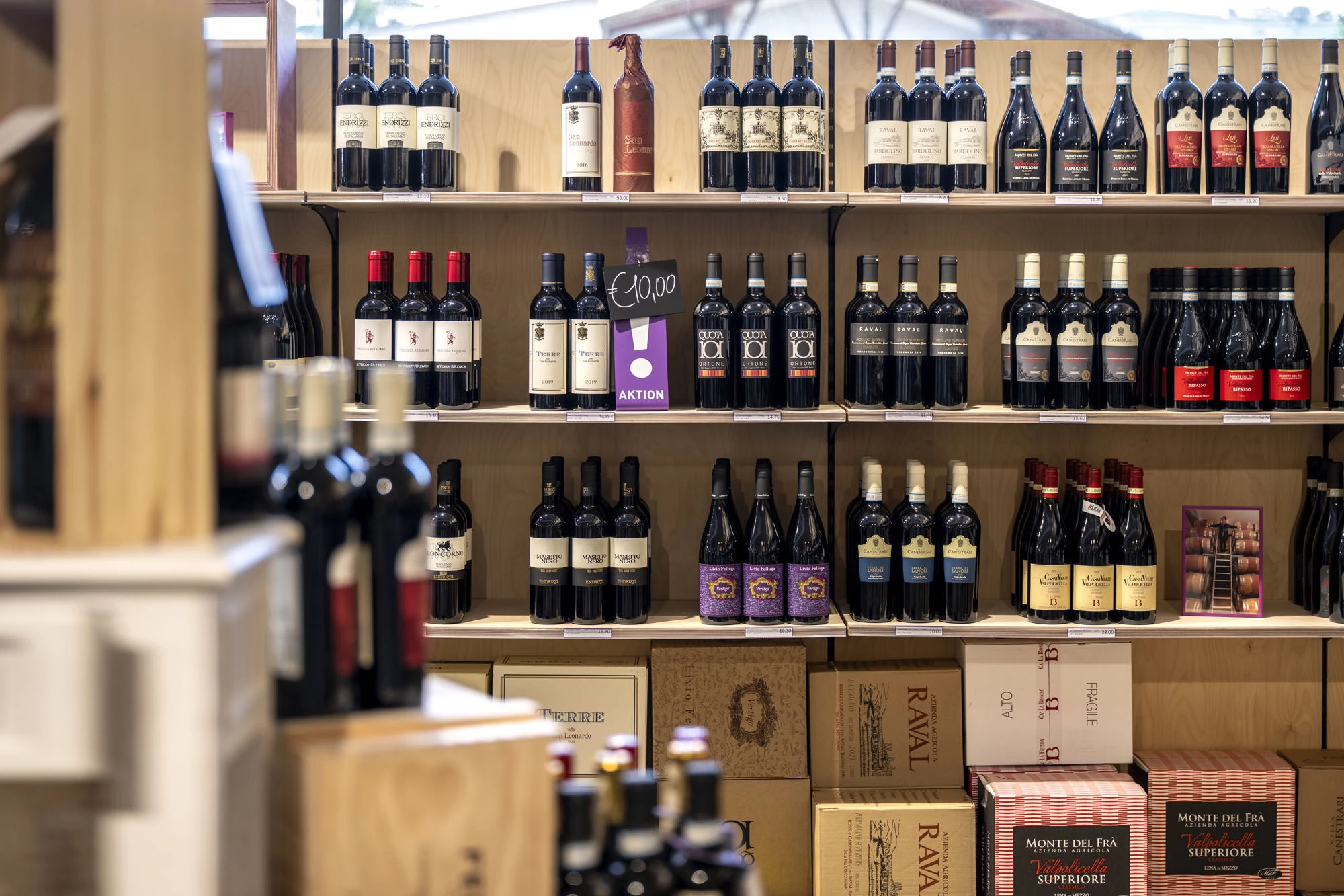 饮料市场竖琴丨monovolume architecture + design-21