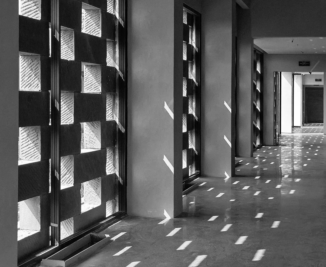 江小白乡村俱乐部 | 现代建筑与自然的共生-42