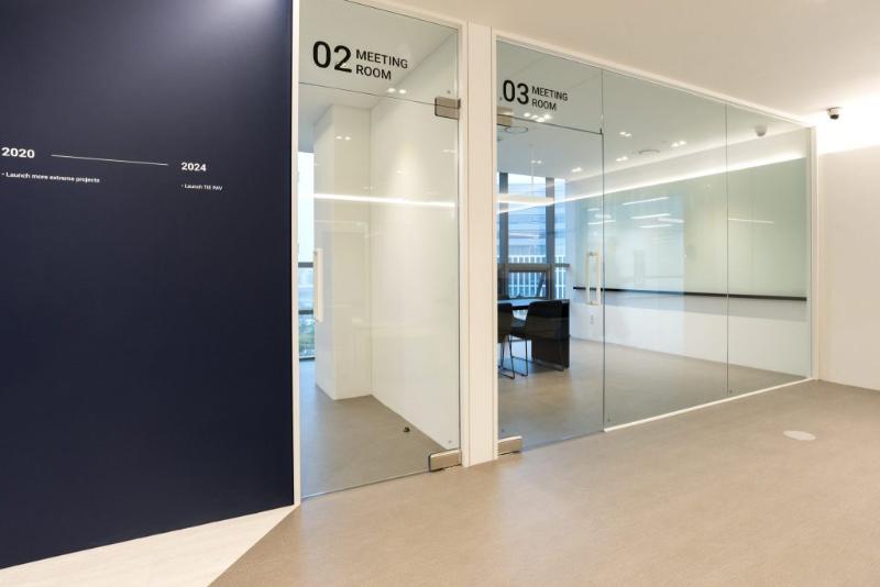 简约现代办公空间设计-15