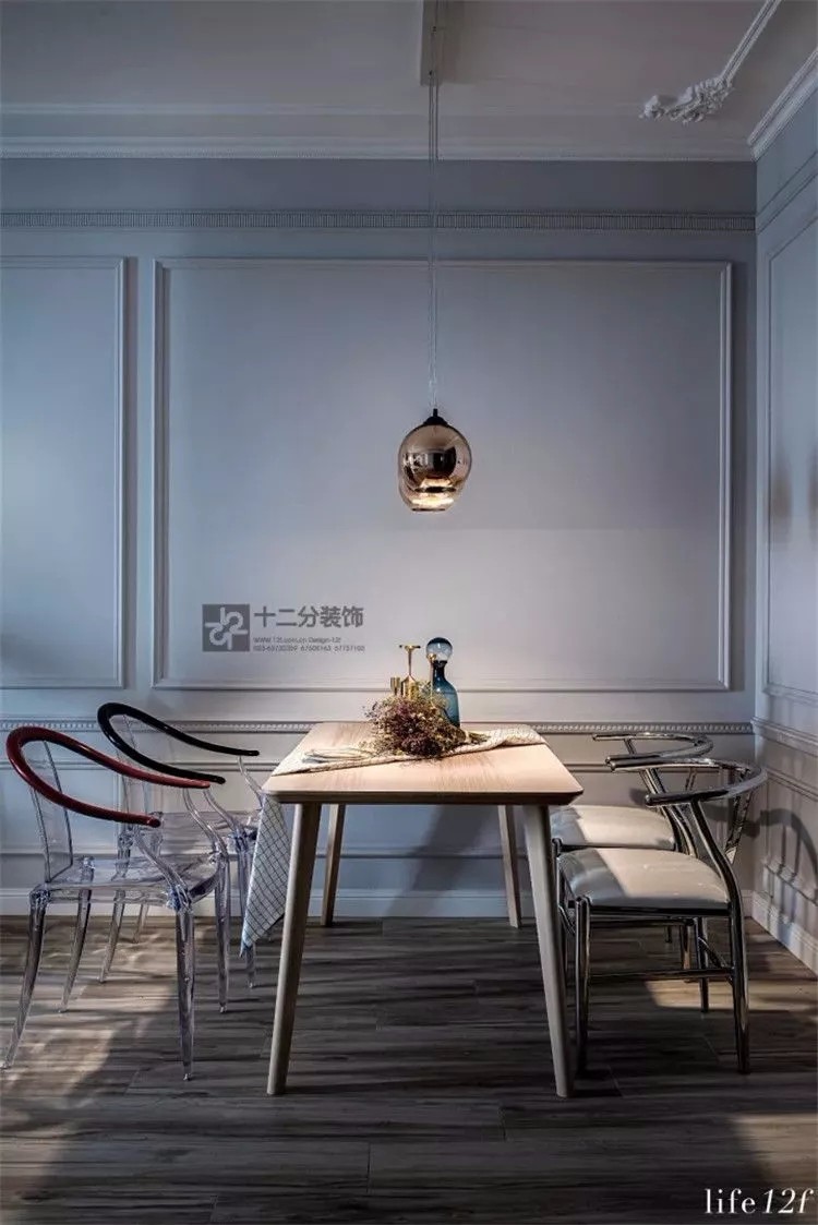 重庆现代风住宅的个性色彩搭配-14