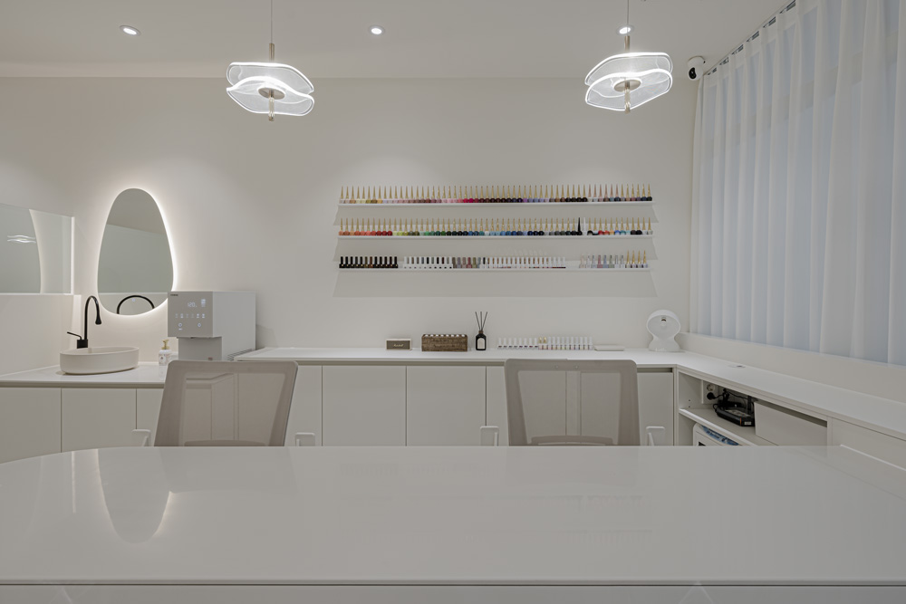 白色极简设计，10 平米小空间大变身-6