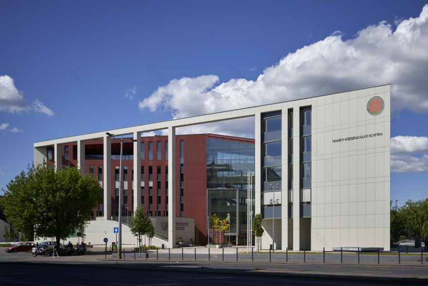 公共服务大学丨匈牙利布达佩斯丨FintaStudio-21