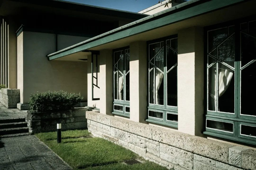 自由学园明日馆丨日本东京丨弗兰克·劳埃德·赖特,远藤新-12