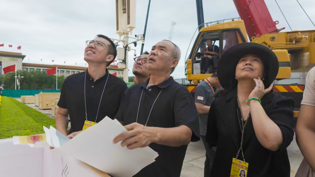 无上荣光！设计师讲述抗战胜利80周年纪念大会中的美院故事！-22