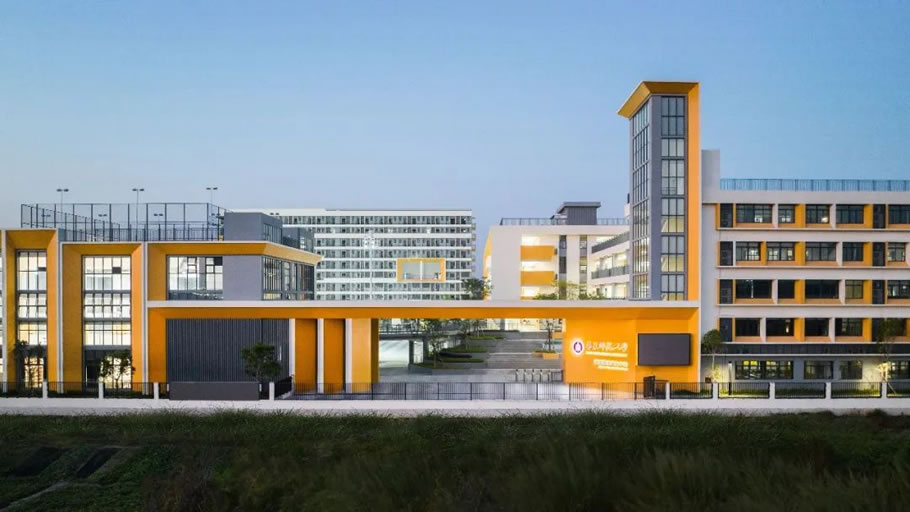 华东师范大学附属顺德美的学校（一期）丨中国佛山丨广东天元建筑设计有限公司（睿住天元）-7