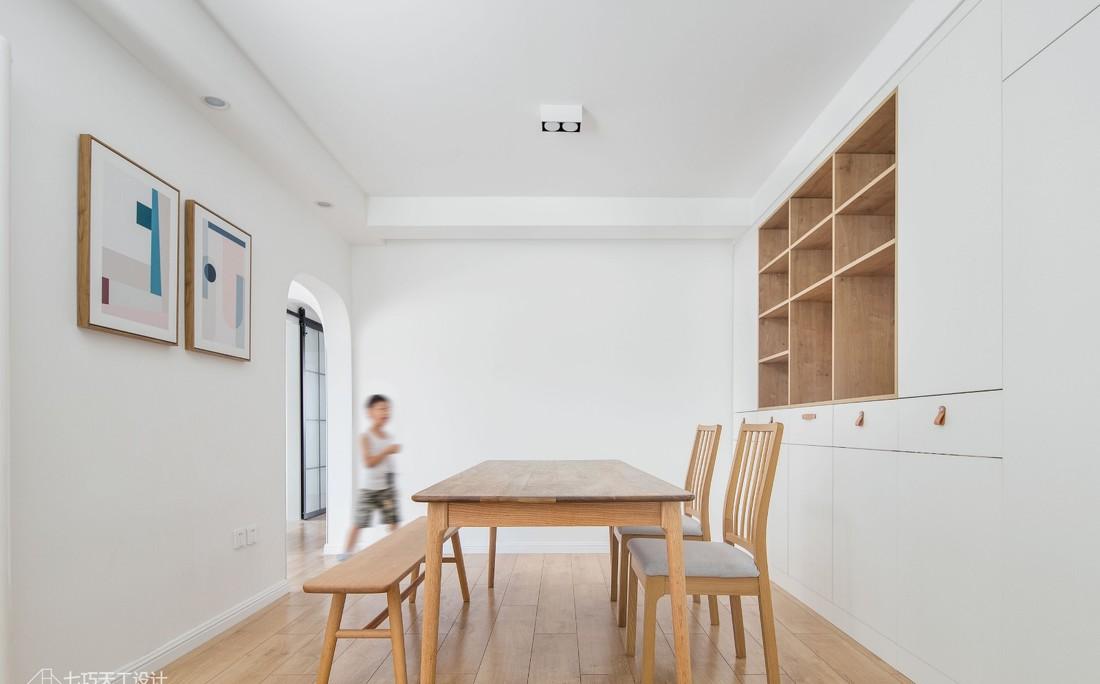 “哈尔的移动城堡”儿童房 | 旧屋新生,颠覆居住想象-12