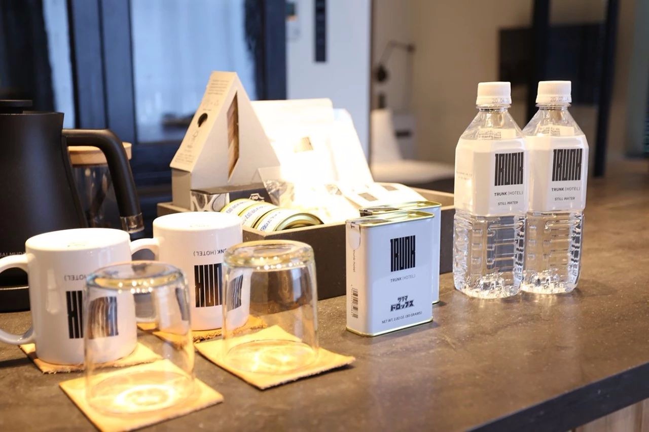 这个LOFT酒店装潢简单 / 住一晚却要6000块-64