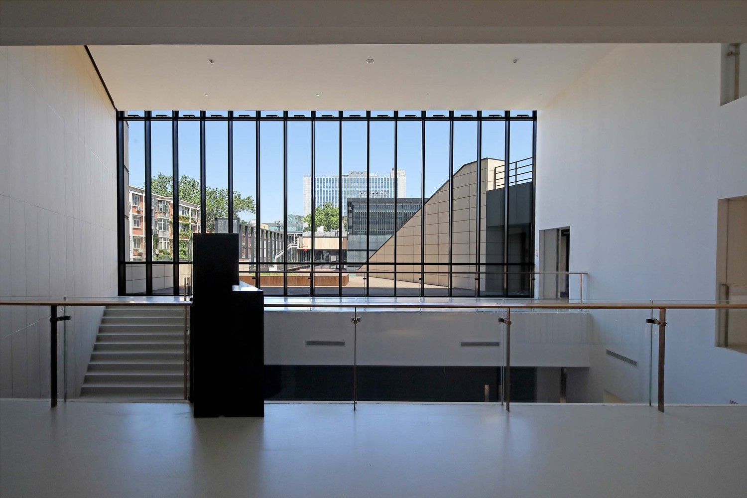 城市更新中的多功能办公空间——CADG 创新科研示范中心-82